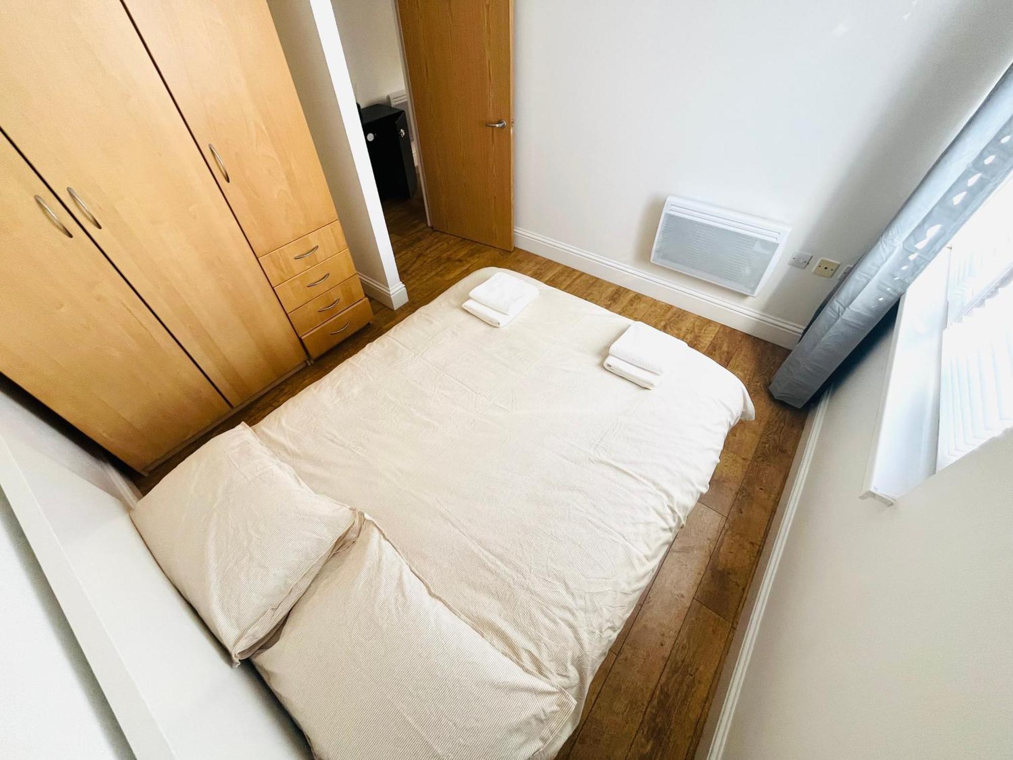 London Modern Flat Near Transports Apartment Exterior photo